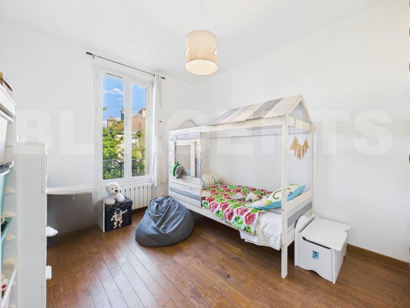 Appartement - 72 m² - 4 pièces