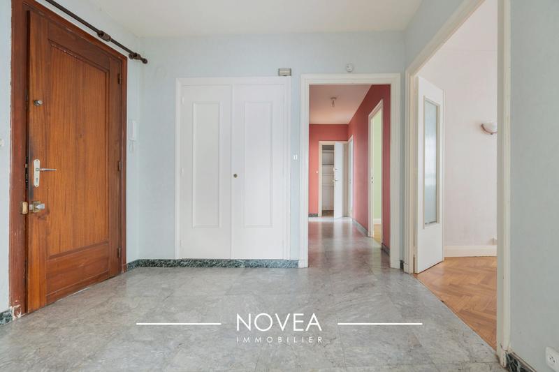 Appartement - 135 m² - 5 pièces