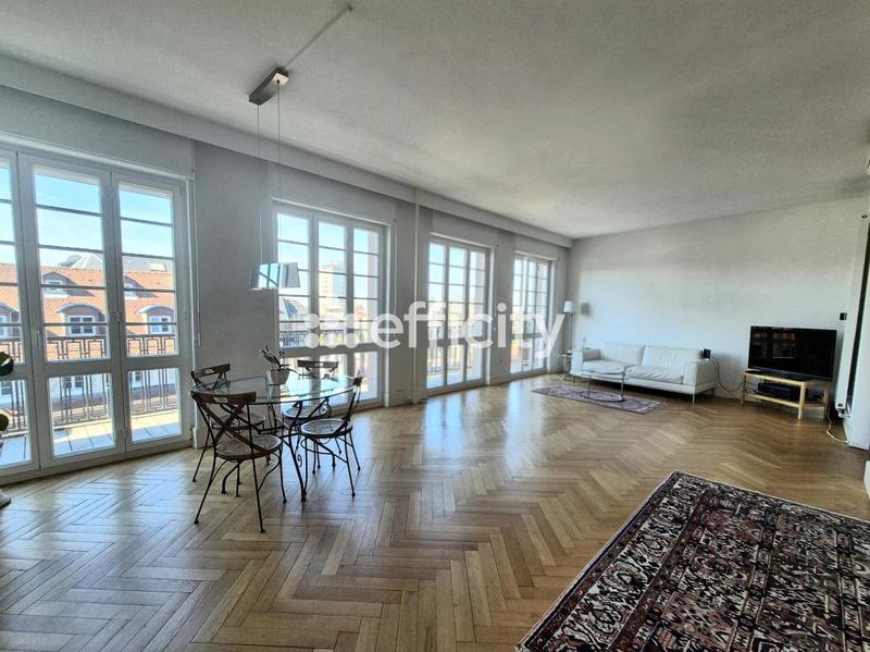 Appartement - 104 m² - 4 pièces