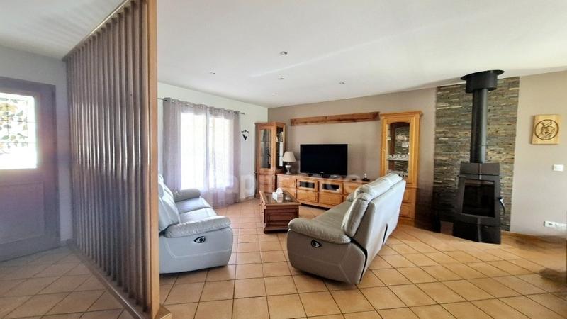 Maison - 188 m² - 6 pièces