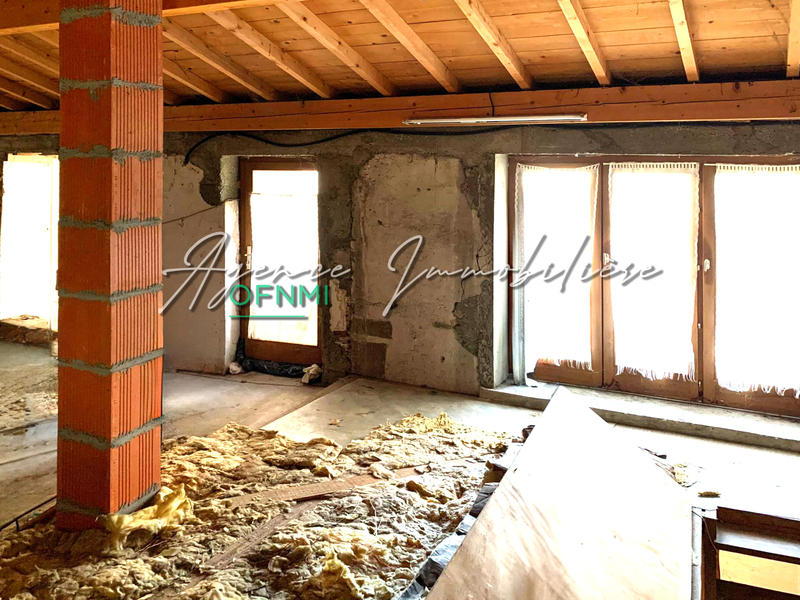 Immeuble - 280 m² - 1 pièce