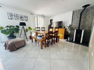 Villa - 102 m² - 5 pièces