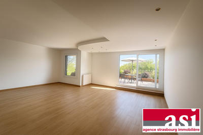 Appartement - 102 m² - 4 pièces