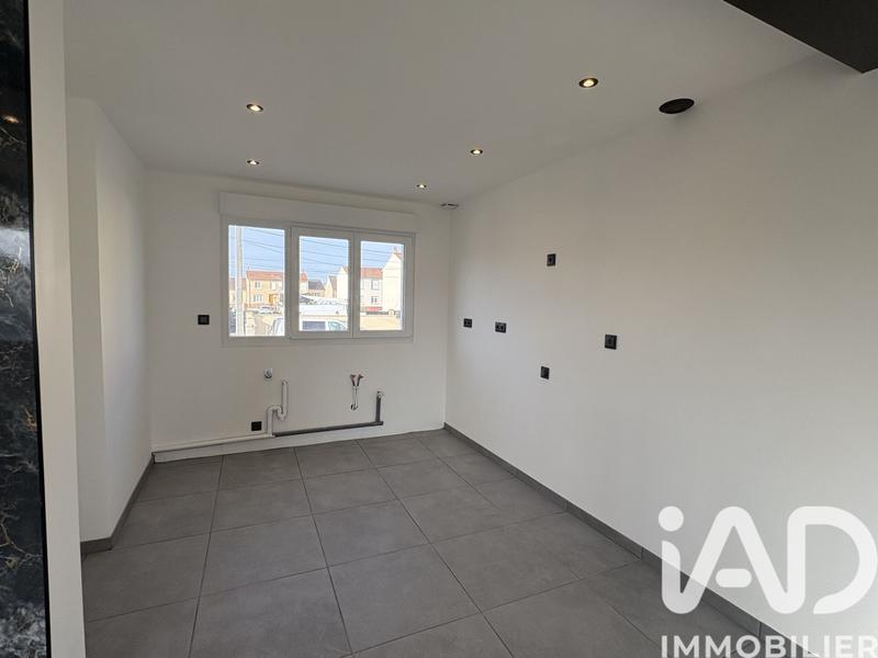 Maison - 63 m² - 6 pièces