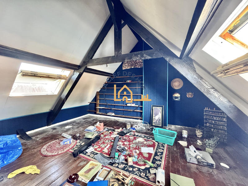 Maison - 98 m² - 4 pièces