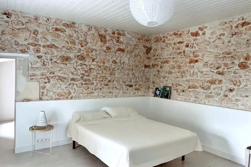 Maison - 365 m² - 14 pièces