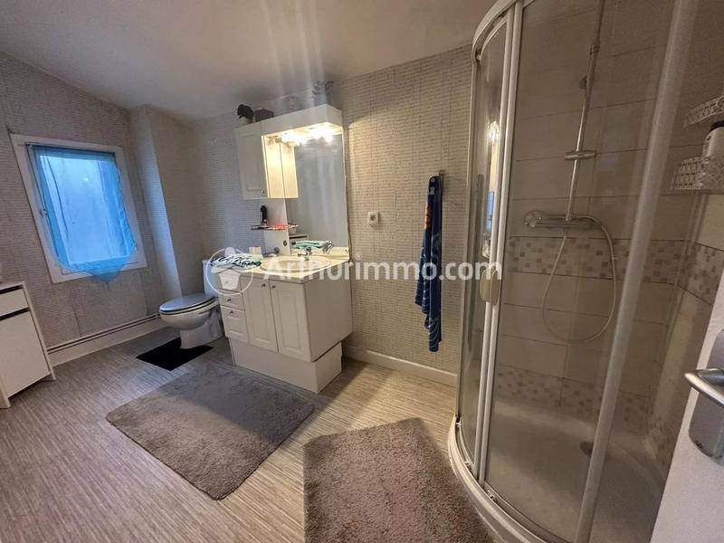 Maison - 170 m² - 8 pièces