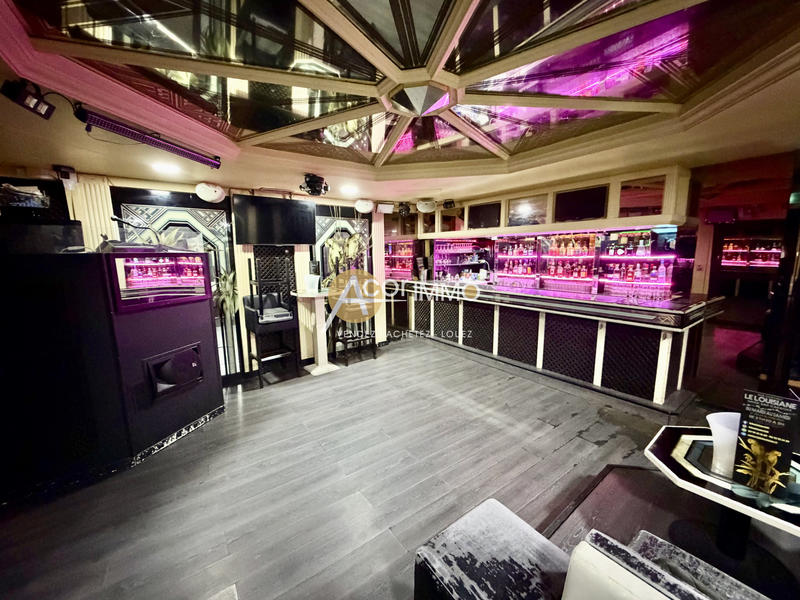 Fonds de commerce - Magasins - 55 m²