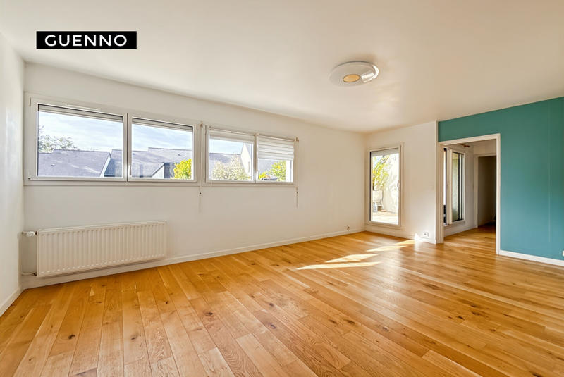 Appartement - 94 m² - 5 pièces