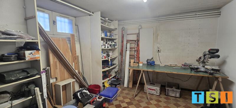 Maison - 216 m² - 7 pièces