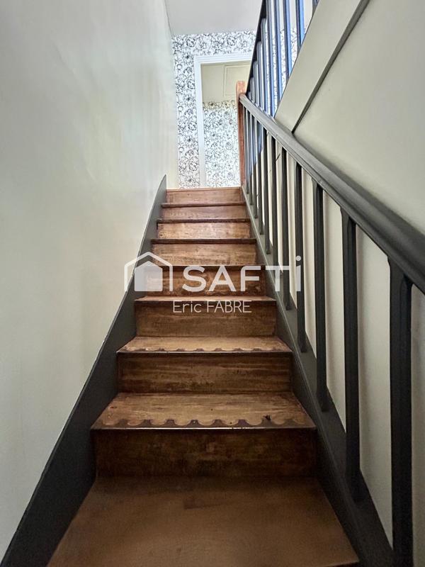 Maison - 90 m² - 5 pièces