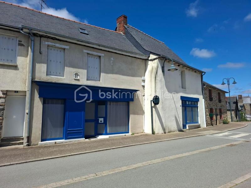 Maison - 271 m² - 9 pièces