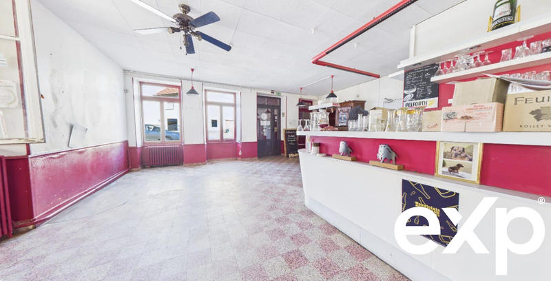 Maison - 275 m² - 10 pièces