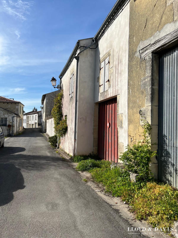 Parking / Garage - 53 m²