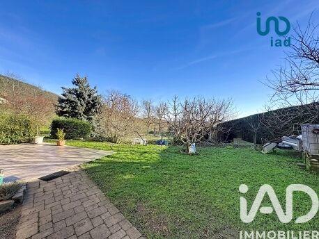 Maison - 200 m² - 10 pièces