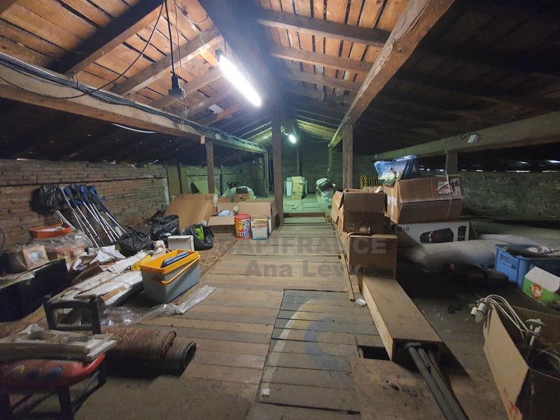 Maison traditionnelle - 165 m² - 6 pièces