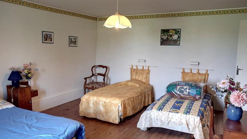 Maison - 163 m² - 6 pièces