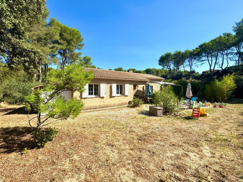 Villa - 135 m² - 5 pièces