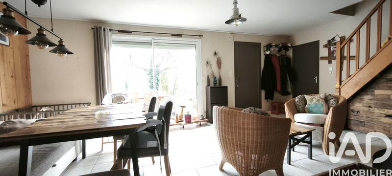 Maison - 98 m² - 5 pièces