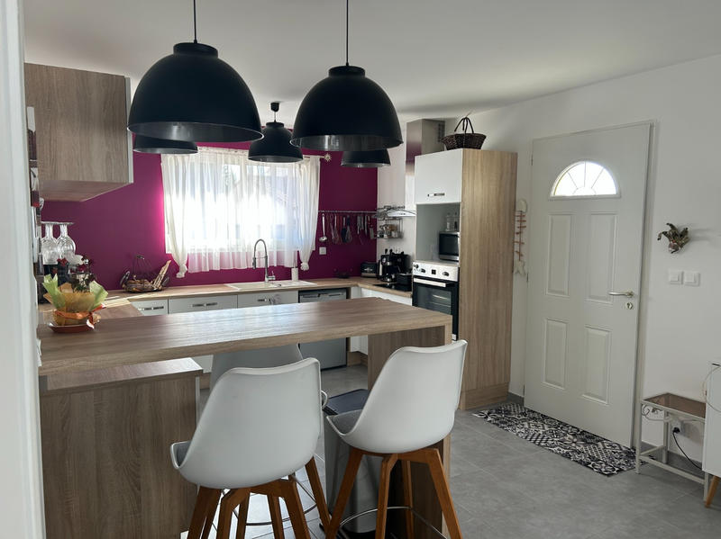 Maison - 90 m² - 6 pièces