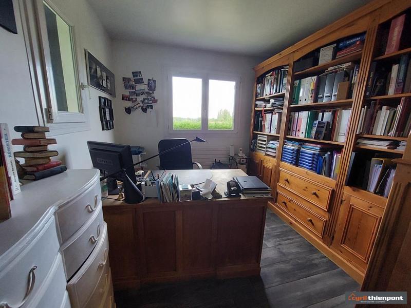 Pavillon - 177 m² - 9 pièces