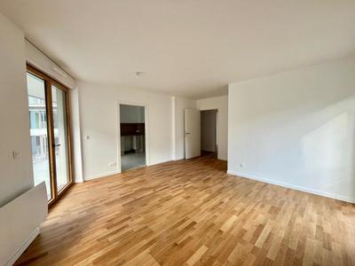 Appartement - 84 m² - 4 pièces