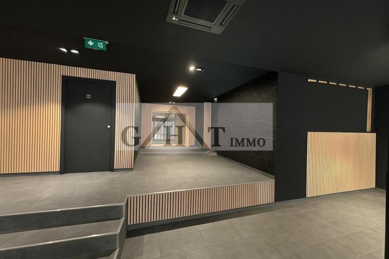 Local commercial - 130 m²