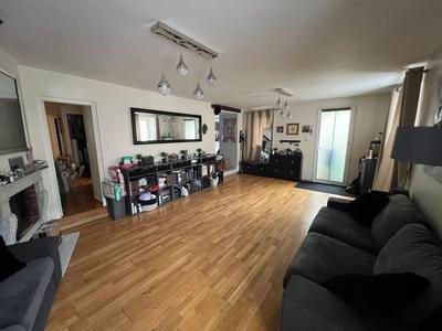 Pavillon - 140 m² - 5 pièces