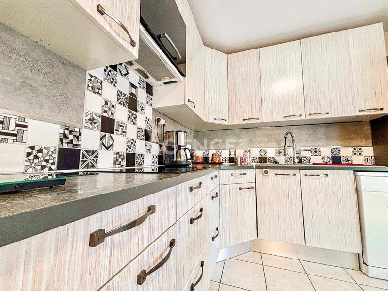 Maison - 87 m² - 5 pièces