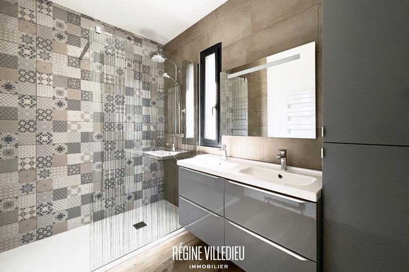 Villa - 197 m² - 5 pièces