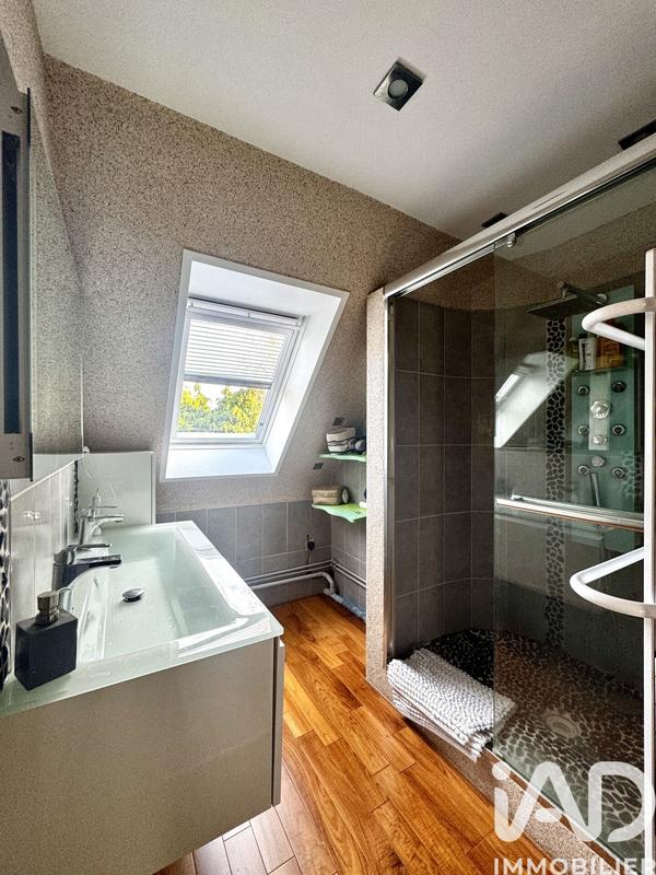 Maison - 118 m² - 6 pièces