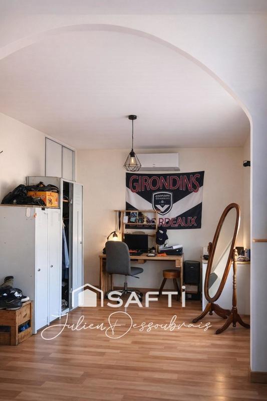 Maison - 171 m² - 6 pièces