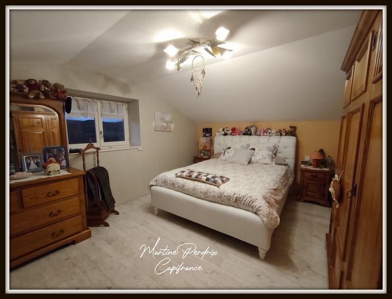 Maison - 149 m² - 7 pièces