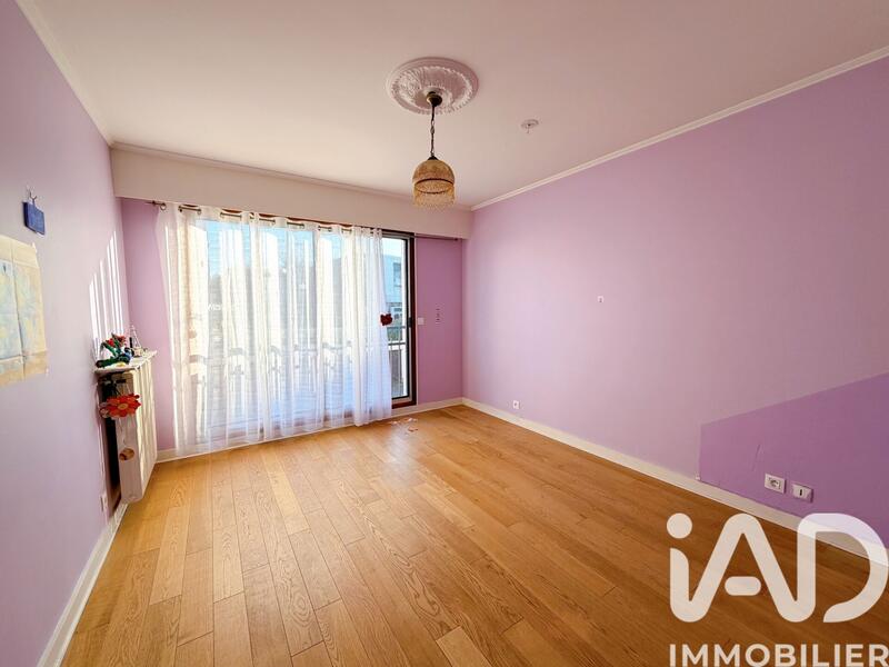 Appartement - 106 m² - 4 pièces