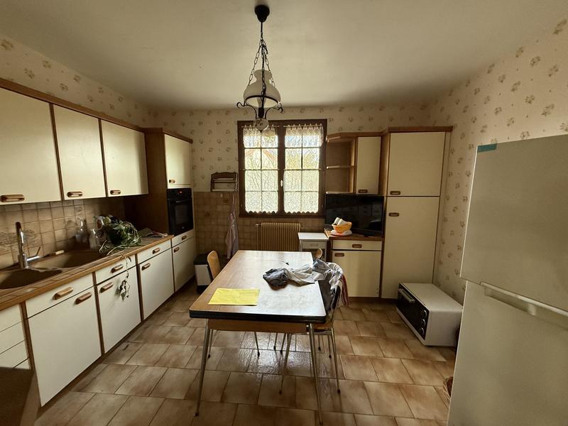 Maison - 95 m² - 5 pièces