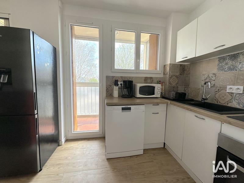 Appartement - 80 m² - 2 pièces