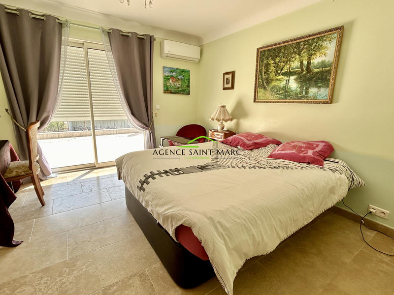 Maison - 257 m² - 6 pièces