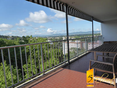 Appartement - 119 m² - 5 pièces