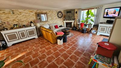 Maison - 114 m² - 6 pièces