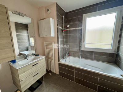 Appartement - 74 m² - 3 pièces