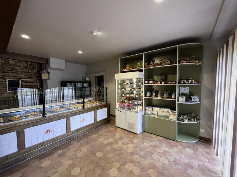 Fonds de commerce - 300 m²