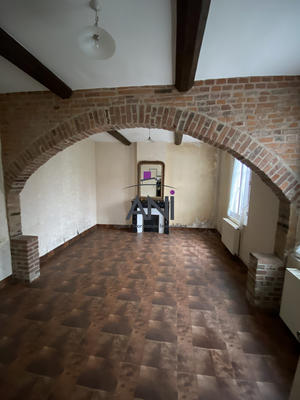 Maison - 94 m² - 6 pièces