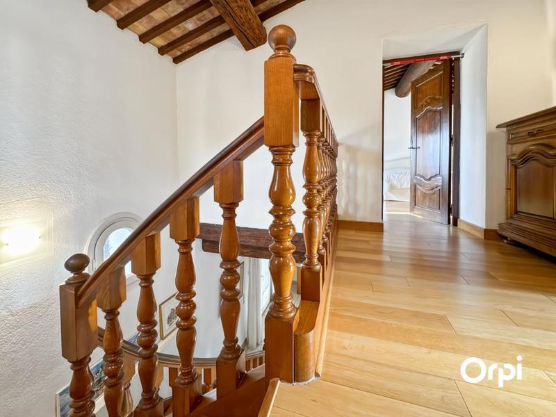 Villa - 180 m² - 4 pièces