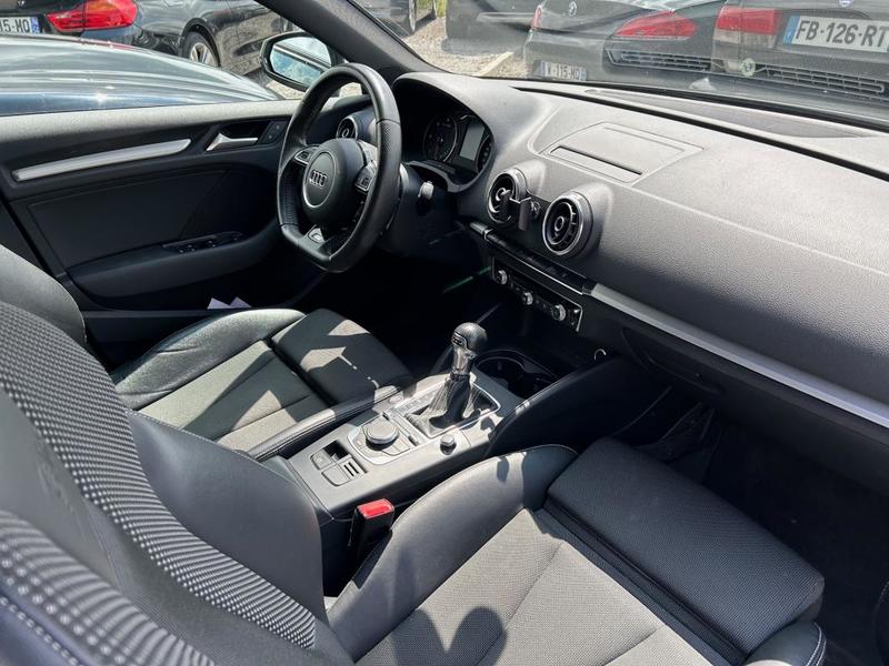 Audi A3 sportback 2.0 Tdi 150 s line s tronic 6