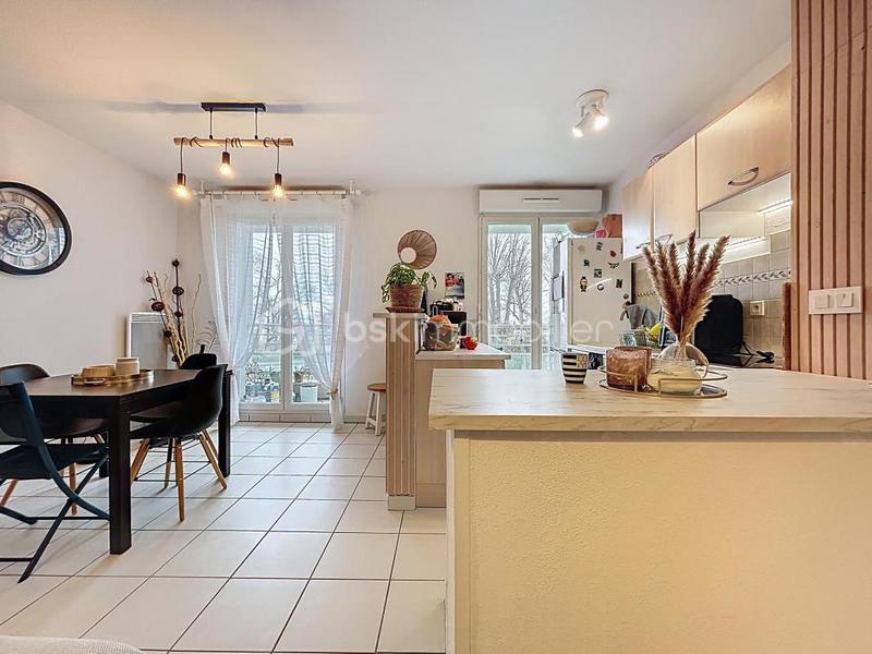 Appartement - 60 m² - 3 pièces