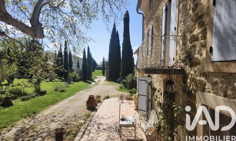 Maison - 310 m² - 8 pièces