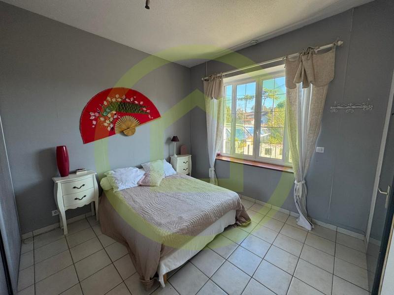 Maison - 224 m² - 7 pièces