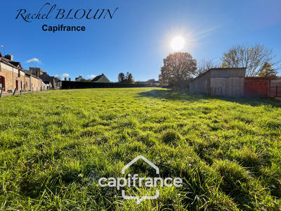 Terrain constructible - 3 697 m²