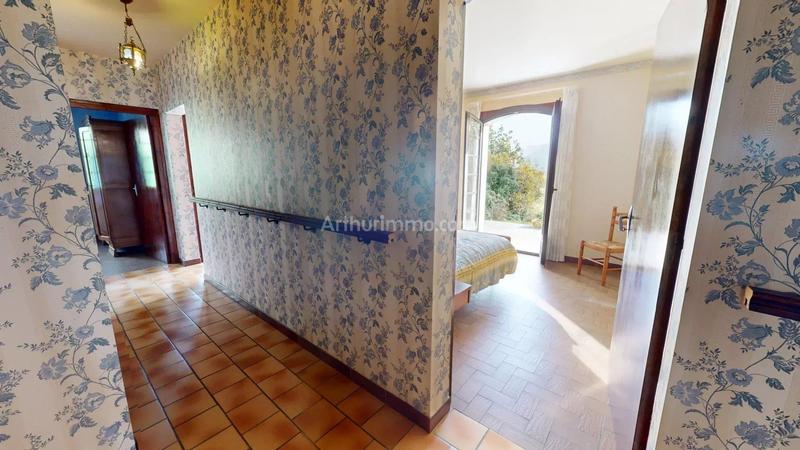 Maison - 146 m² - 6 pièces