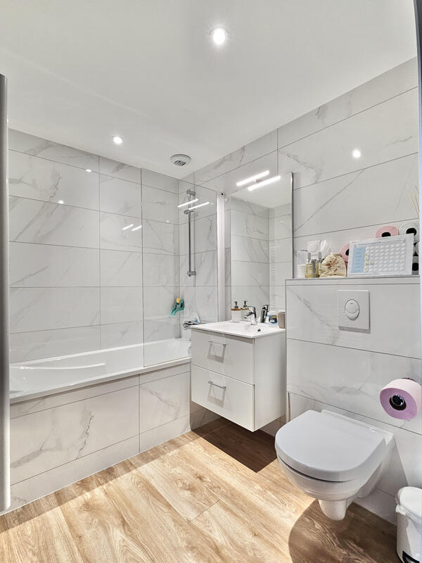 Appartement - 83 m² - 4 pièces